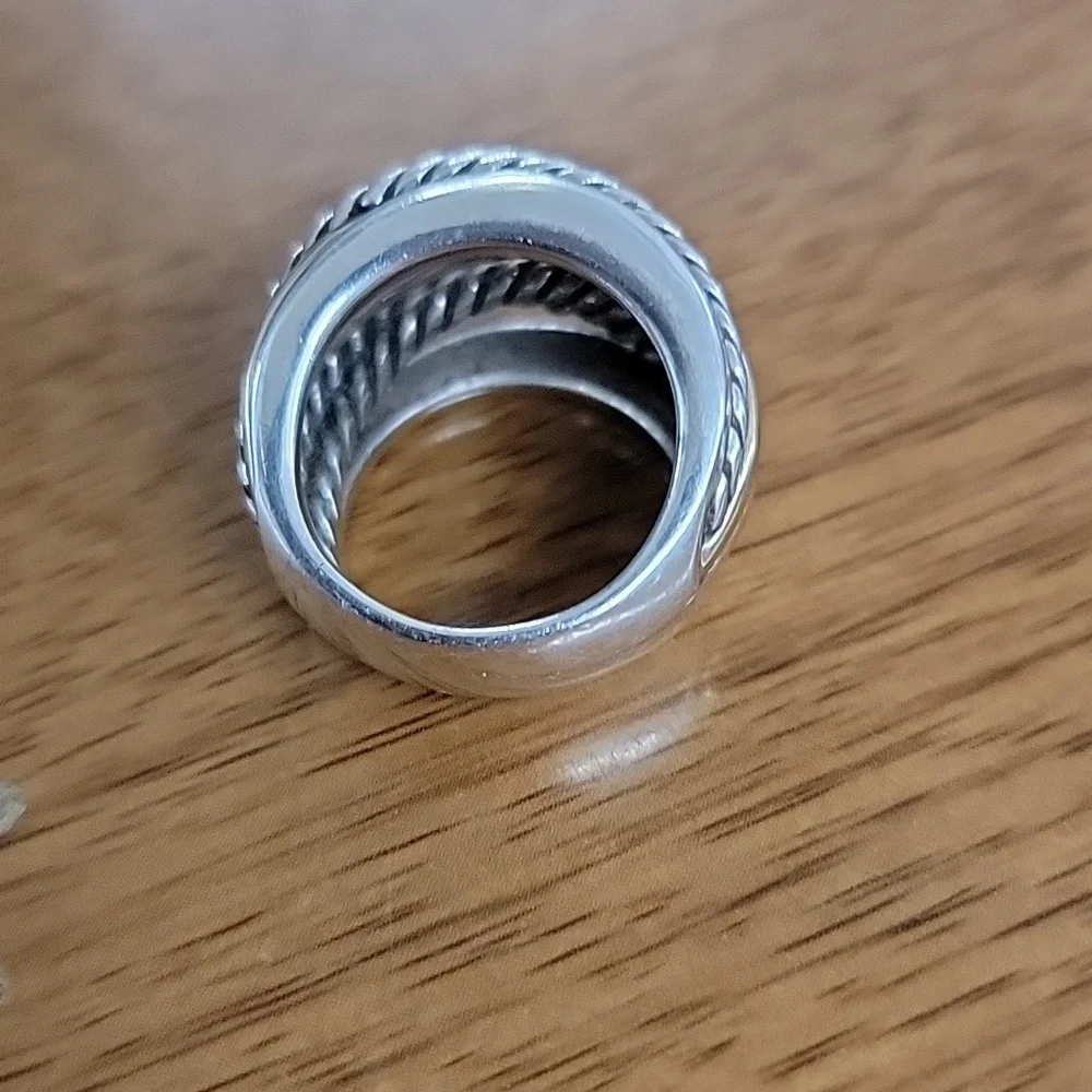 David Yurman Crossover Ring In Sterling Silver with 14k Yellow Gold - Picture 7 of 9